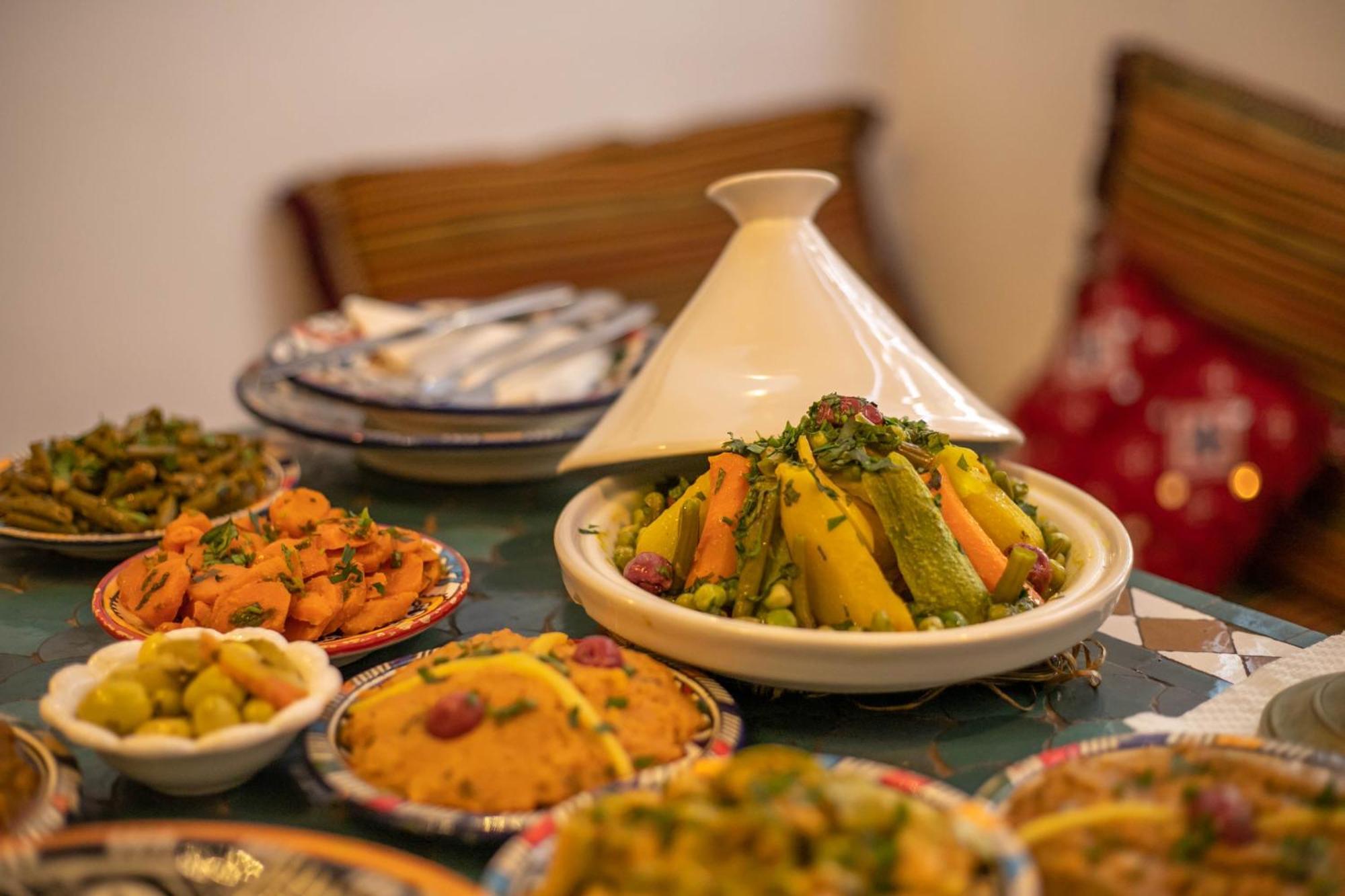 Dar Authentic Fes - Familly Hosting Bed and Breakfast Exteriör bild