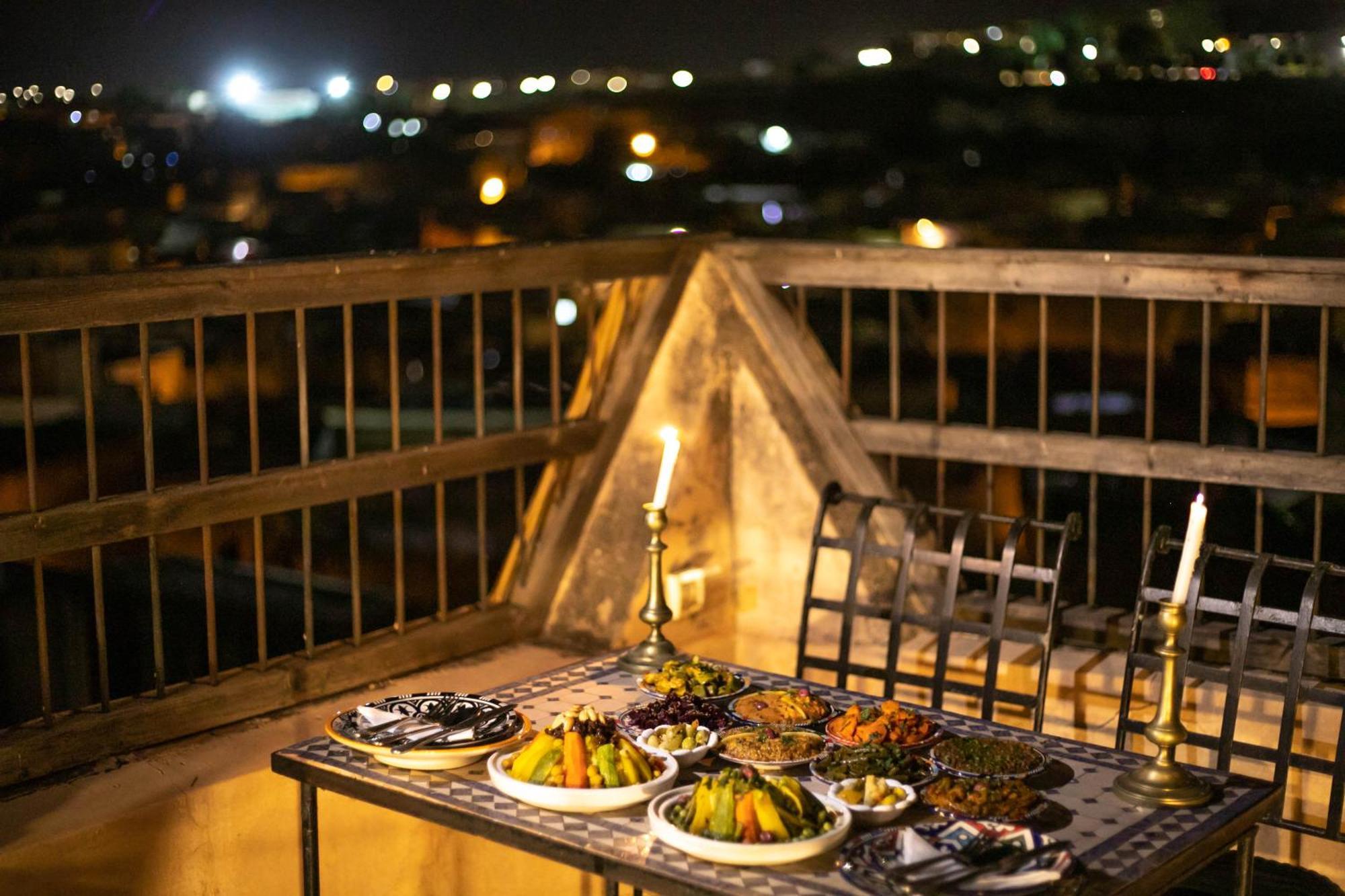 Dar Authentic Fes - Familly Hosting Bed and Breakfast Exteriör bild